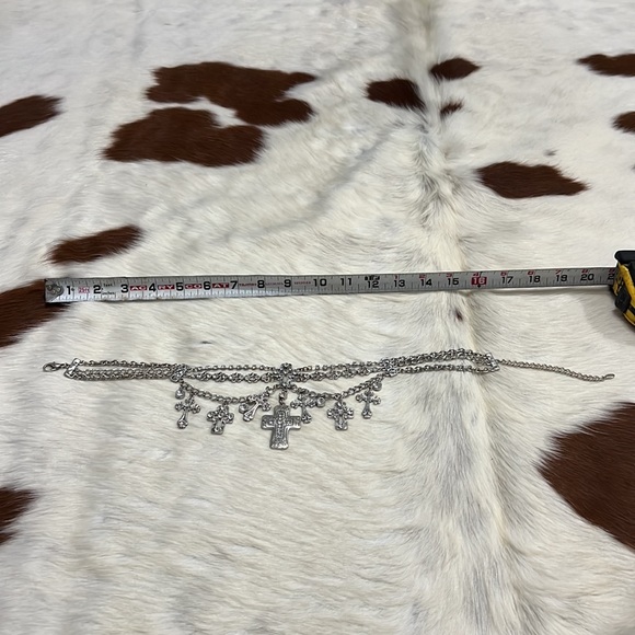 Western Rodeo Silver Cross Choker Necklace - Picture 8 of 8